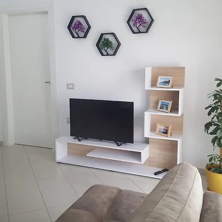 Apartment Lion's Vlorë